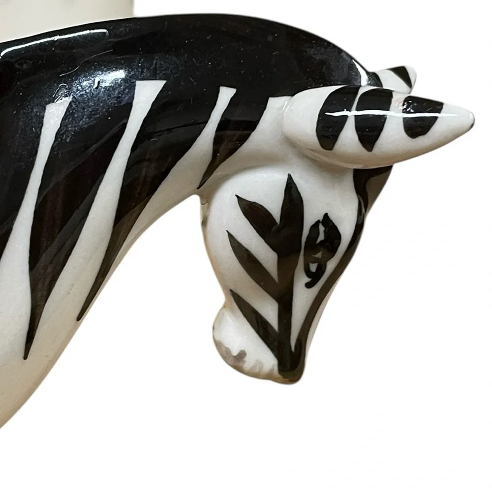 PIER 1 IMPORTS Zebra hand painted ceramic Mugs stoneware